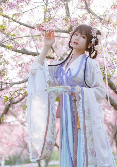 《睡美人》完整版在线观看_国产剧高清完整版播放